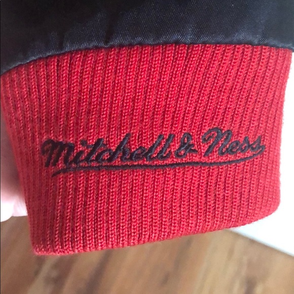 Vintage Varsity Chicago Bulls Jacket - Picture 4 of 6